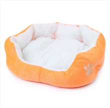 Load image into Gallery viewer, Lamb Cashmere Kennel