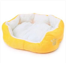 Load image into Gallery viewer, Lamb Cashmere Kennel